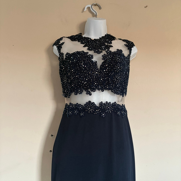 Jovani Mesh Stud Embellished Navy Nude Prom Dress Size 2 Petite - Picture 7 of 13